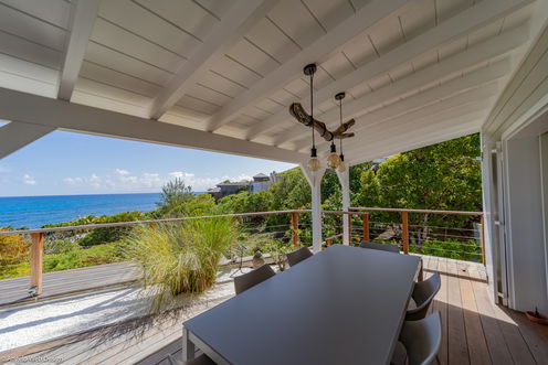 VILLA DEEP BREATH KITCHEN & DINING AREA 6