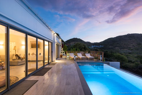 VILLA BELLA BY NIGHT 2